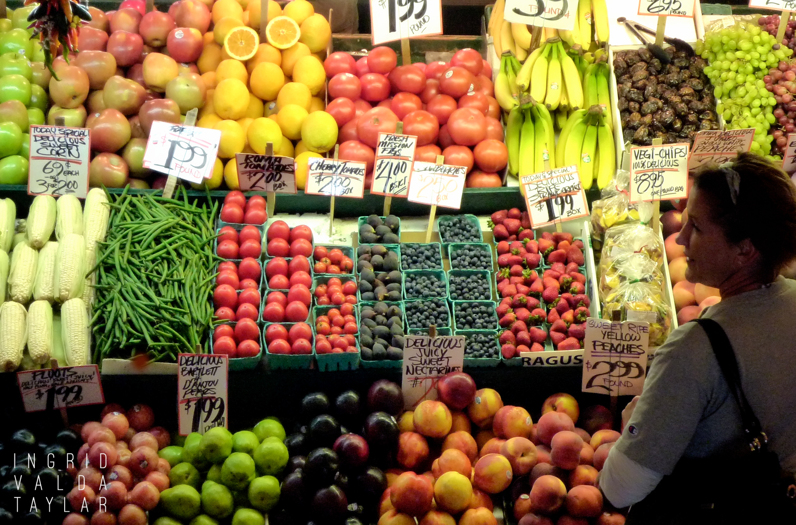Pike Place Market Produce Stand