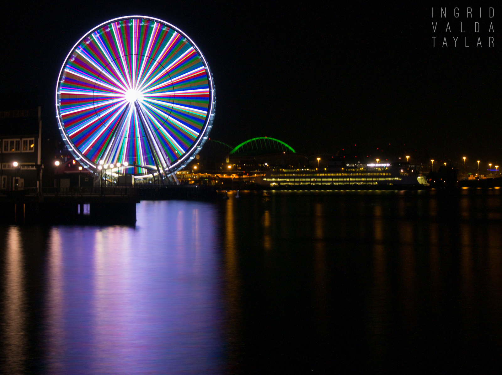 Seattle Great Wheel Reflected in Elliott Bay