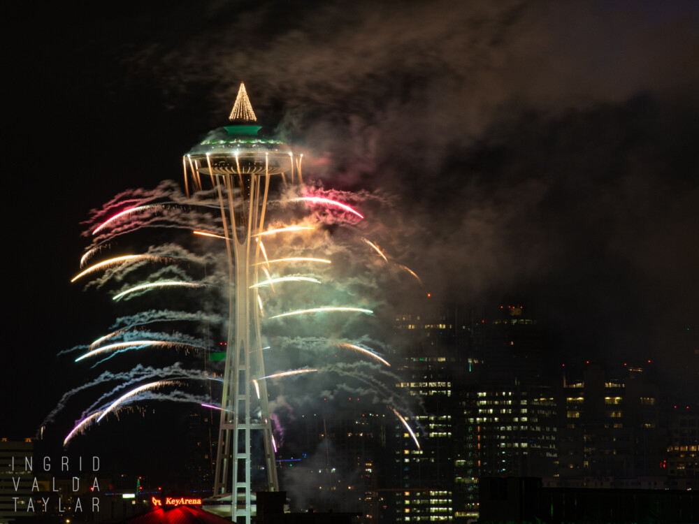 New Year 2013 Fireworks at Seattle Space Needle